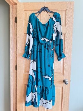 Premier Amour maxi dress, size 10 in beautiful floral/teal